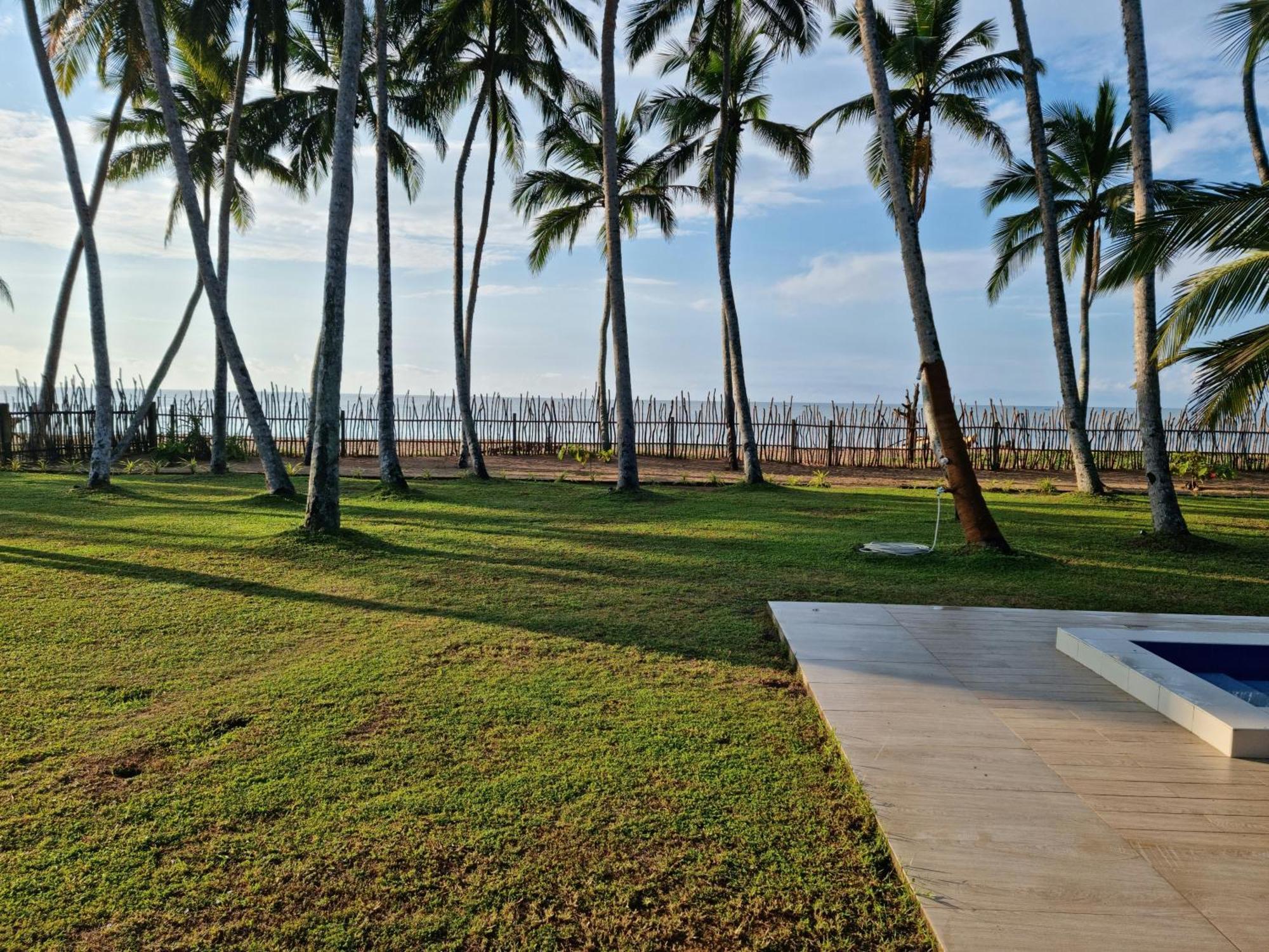 Arhimser Villa-Superb 4 Bedroom Beachfront For 8 In Ranna, Tangalle, Bb, Pool, Free Pick Up For 7 Night Stays Arriving Together, Serviced, Taxes Included Zewnętrze zdjęcie