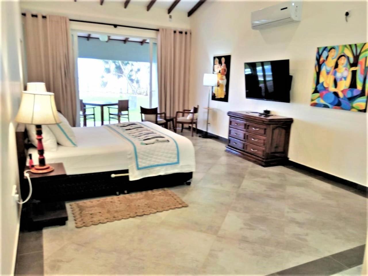 Arhimser Villa-Superb 4 Bedroom Beachfront For 8 In Ranna, Tangalle, Bb, Pool, Free Pick Up For 7 Night Stays Arriving Together, Serviced, Taxes Included Zewnętrze zdjęcie